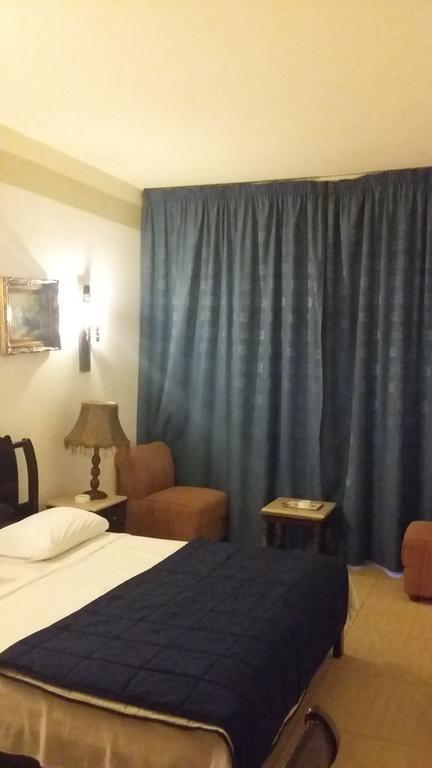 Arcada Marina Hotel จูนิเย ภายนอก รูปภาพ