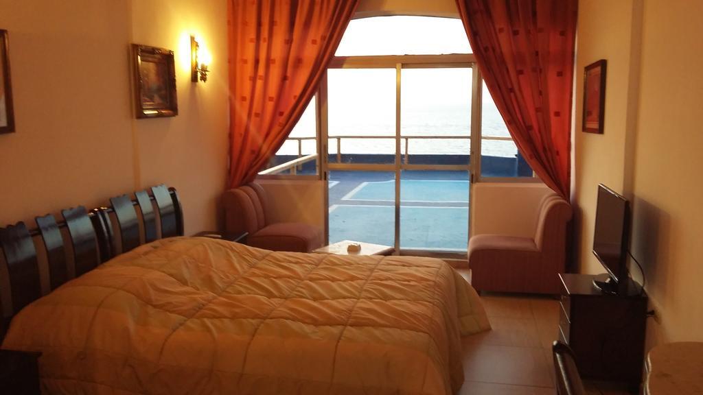 Arcada Marina Hotel จูนิเย ภายนอก รูปภาพ