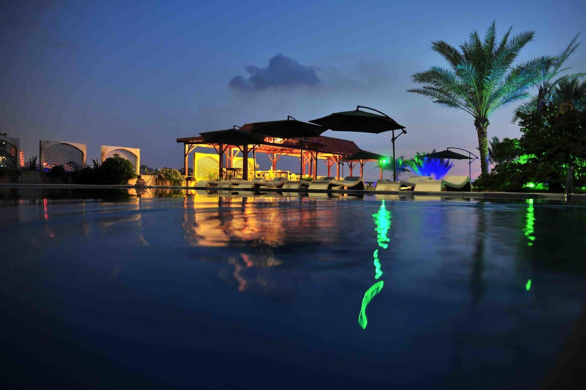 Arcada Marina Hotel จูนิเย ภายนอก รูปภาพ